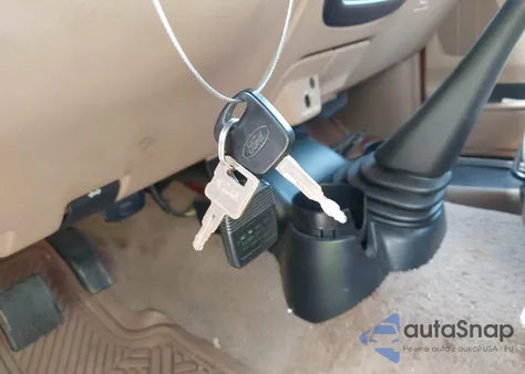 1999 Ford Ranger Xlt from USA, damaged, VIN 1FTYR11X6XTA87941